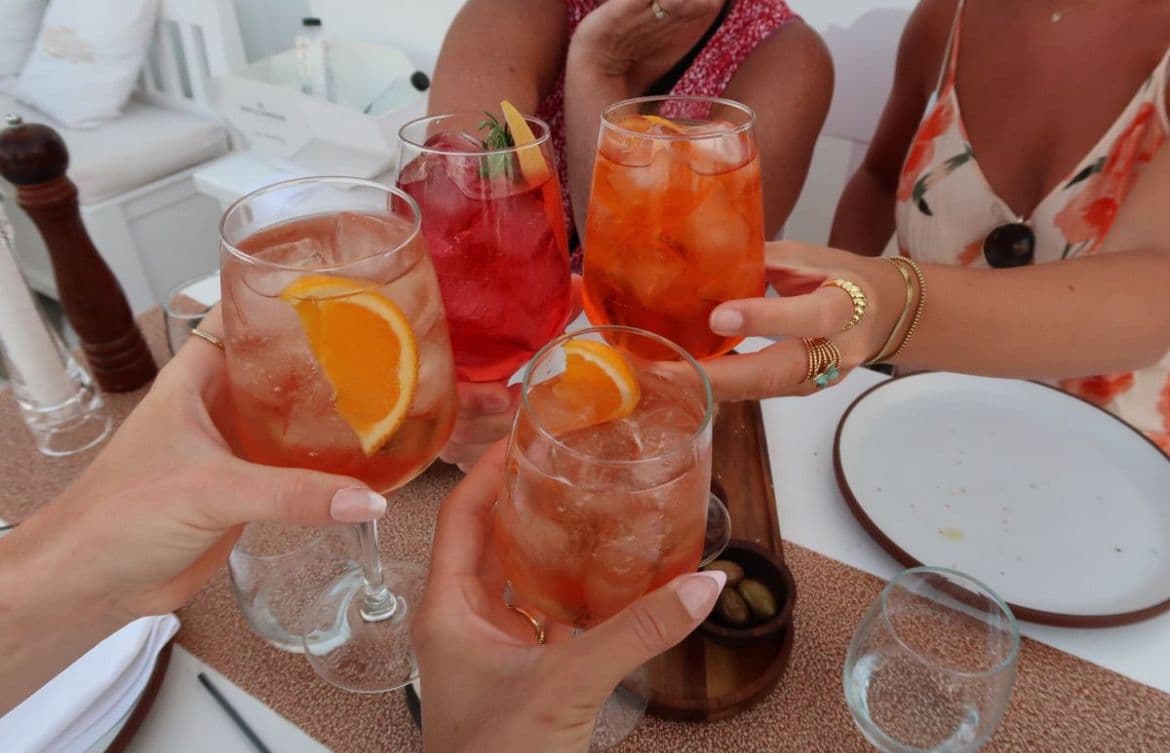 How to Host a Spritz Club